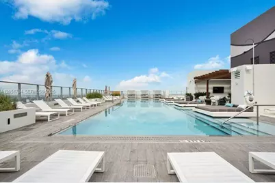 1010 Brickell Ave #1403, Miami, FL 33131 - Photo 6