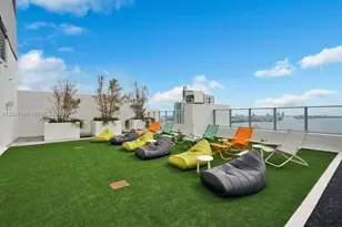 1010 Brickell Ave, Miami, FL 33131 - Photo 8