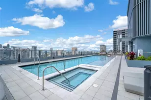 121 NE 5th St, Miami, FL 33132 - Photo 48