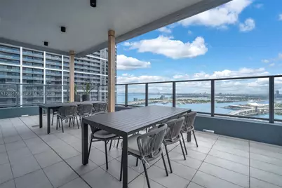 121 NE 5th St #304, Miami, FL 33132 - Photo 46