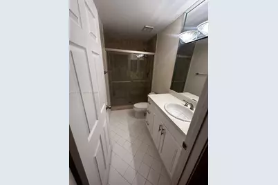 7671 W Courtyard Run W, Boca Raton, FL 33433 - Photo 10