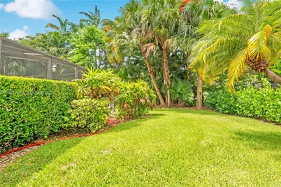 8265 SW 176th Ter, Palmetto Bay, FL 33157 - Photo 36
