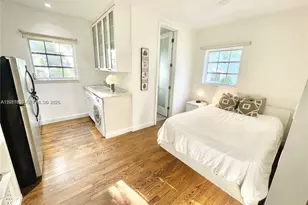 439 15th St, Miami Beach, FL 33139 - Photo 4