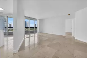 3600 Mystic Pointe Dr, Aventura, FL 33180 - Photo 8