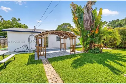 540 NE 61st St #-, Oakland Park, FL 33334 - Photo 18