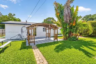 540 NE 61st St, Oakland Park, FL 33334 - Photo 18