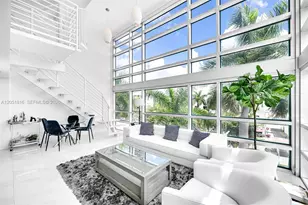 421 Meridian Ave, Miami Beach, FL 33139 - Photo 2