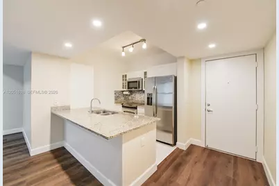 950 Brickell Bay Dr #1905, Miami, FL 33131 - Photo 4