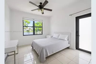 15350 SW 11 St, Miami, FL 33178 - Photo 12