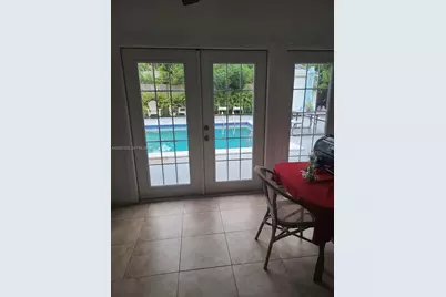 930 NW 180th Ter, Miami Gardens, FL 33169 - Photo 26