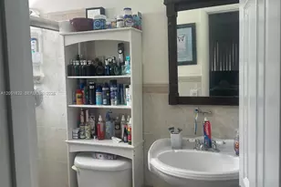930 NW 180th Terrace, Miami Gardens, FL 33169 - Photo 16