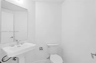 1010 SW 2nd Ave, Miami, FL 33130 - Photo 22
