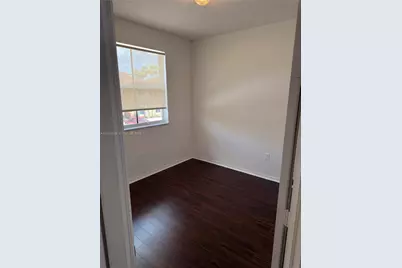 906 SW 143rd Ave #2005, Pembroke Pines, FL 33027 - Photo 10