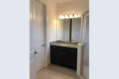 11566 SW 13th Ln, Pembroke Pines, FL 33025 - Photo 6