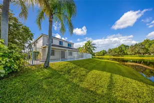 1538 Tamarind Ct, Weston, FL 33327 - Photo 24