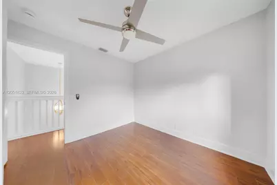1538 Tamarind Ct #0, Weston, FL 33327 - Photo 6