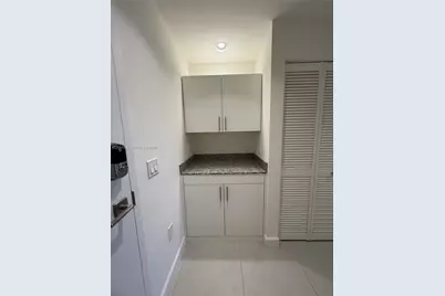 5350 NW 84th Ave #1001, Doral, FL 33166 - Photo 40