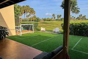 7441 Bay Hill Dr, Hialeah, FL 33015 - Photo 12