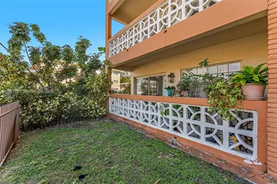 11840 NE 19th Dr #9, North Miami, FL 33181 - Photo 1