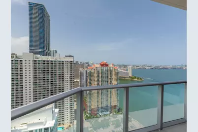 1300 Brickell Bay Dr #3804, Miami, FL 33131 - Photo 32