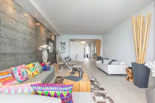 1300 Brickell Bay Dr, Miami, FL 33131 - Photo 18