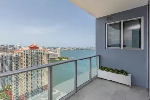 1300 Brickell Bay Dr, Miami, FL 33131 - Photo 2