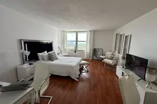 2899 Collins Ave, Miami Beach, FL 33140 - Photo 8