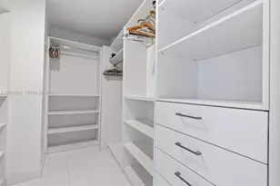 851 NE 1st Ave, Miami, FL 33132 - Photo 12