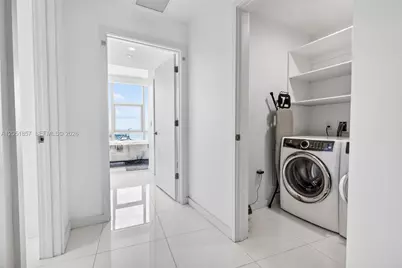851 NE 1st Ave #3611, Miami, FL 33132 - Photo 16