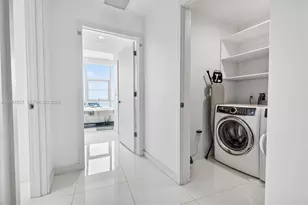 851 NE 1st Ave, Miami, FL 33132 - Photo 16