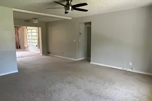 5637 Jefferson St, Hollywood, FL 33023 - Photo 4