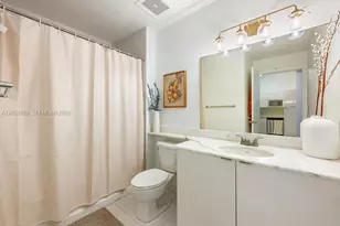 234 NE 3rd St, Miami, FL 33132 - Photo 18