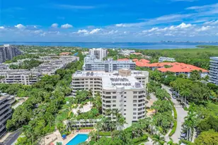 170 Ocean Ln Dr, Key Biscayne, FL 33149 - Photo 44