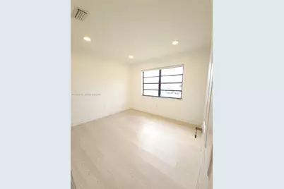 14702 SW 63rd Ln, Miami, FL 33193 - Photo 10