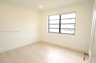 14702 SW 63rd Ln, Miami, FL 33193 - Photo 10