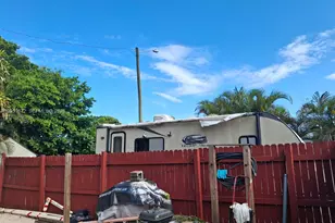 4331 SW 23rd Ct, Fort Lauderdale, FL 33317 - Photo 18