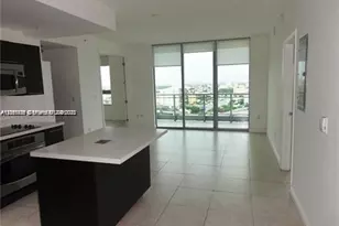90 SW 3rd St, Miami, FL 33130 - Photo 1