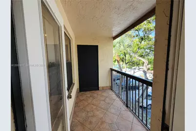 4441 W McNab Rd #21, Pompano Beach, FL 33069 - Photo 4