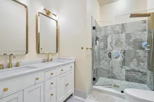 2707 S Parkview Dr, Hallandale Beach, FL 33009 - Photo 22