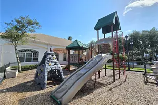 1307 E Myrtlewood Cir E, Palm Beach Gardens, FL 33418 - Photo 20