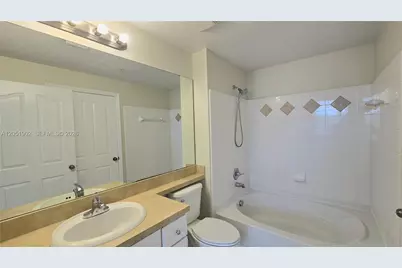 1307 E Myrtlewood Cir E #1307, Palm Beach Gardens, FL 33418 - Photo 10