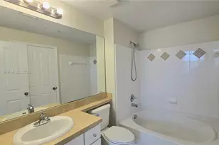 1307 E Myrtlewood Cir E, Palm Beach Gardens, FL 33418 - Photo 10