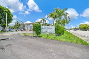 7510 SW 152nd Ave, Miami, FL 33193 - Photo 2