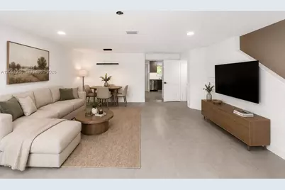 5905 Manchester Way, Tamarac, FL 33321 - Photo 2