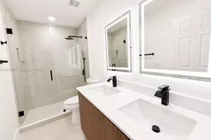 5905 Manchester Way, Tamarac, FL 33321 - Photo 12