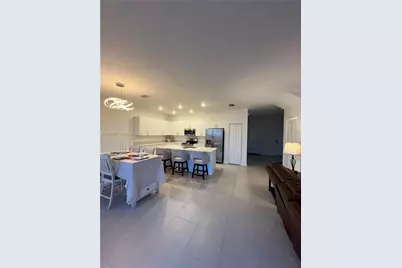 2523 SE 26th Ter, Homestead, FL 33035 - Photo 8