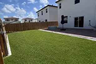 2523 SE 26th Ter, Homestead, FL 33035 - Photo 2