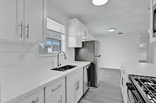 19930 Christmas Rd, Cutler Bay, FL 33157 - Photo 10
