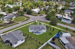19930 Christmas Rd, Cutler Bay, FL 33157 - Photo 24