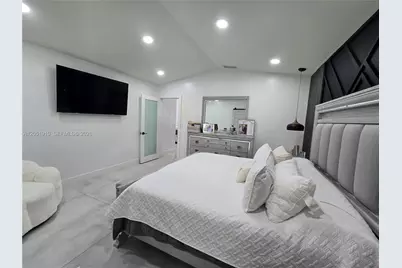 20950 SW 119th Ct, Miami, FL 33177 - Photo 18